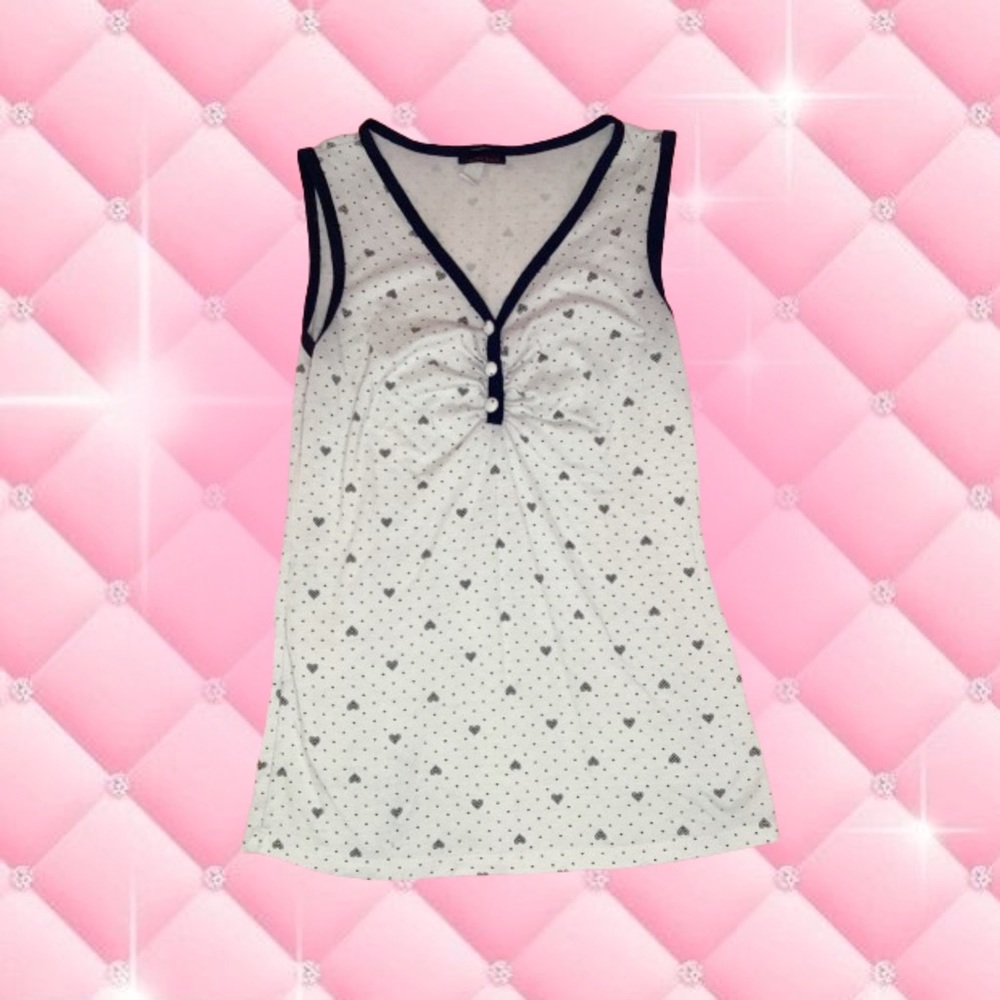 Y2k heart tank top 🖤
